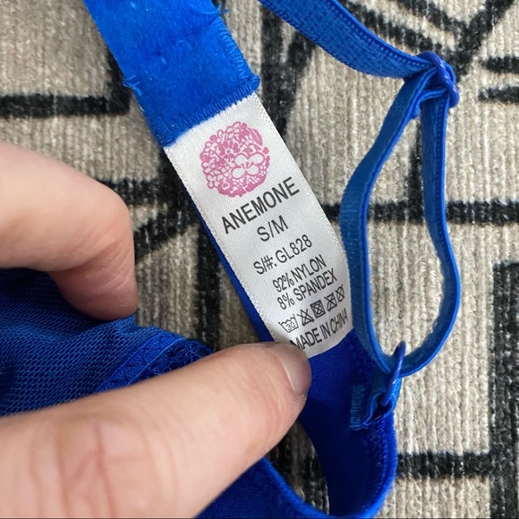 Blue lace Anemone bralette size S - Picture 4 of 4